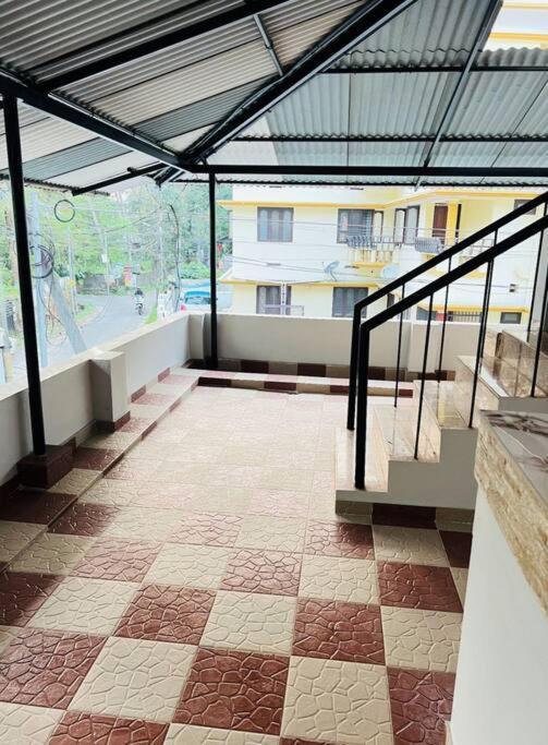 Home At Guruvayur 2 Ac Room,1 Single Bed,Kitchen Guruvāyūr Exterior foto